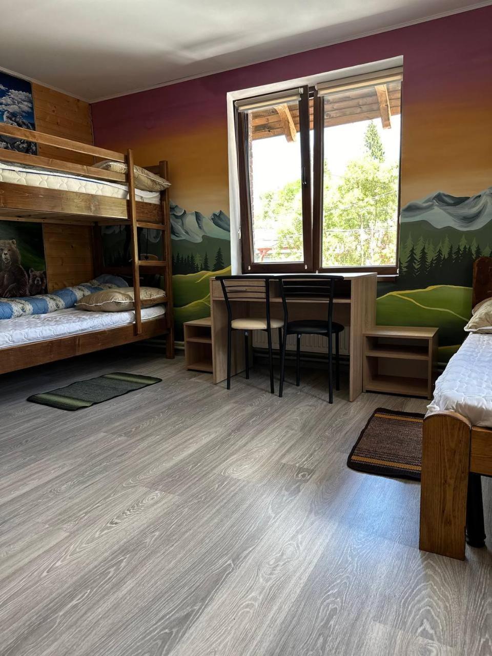 Hostal Лемгора Vorokhta Exterior foto